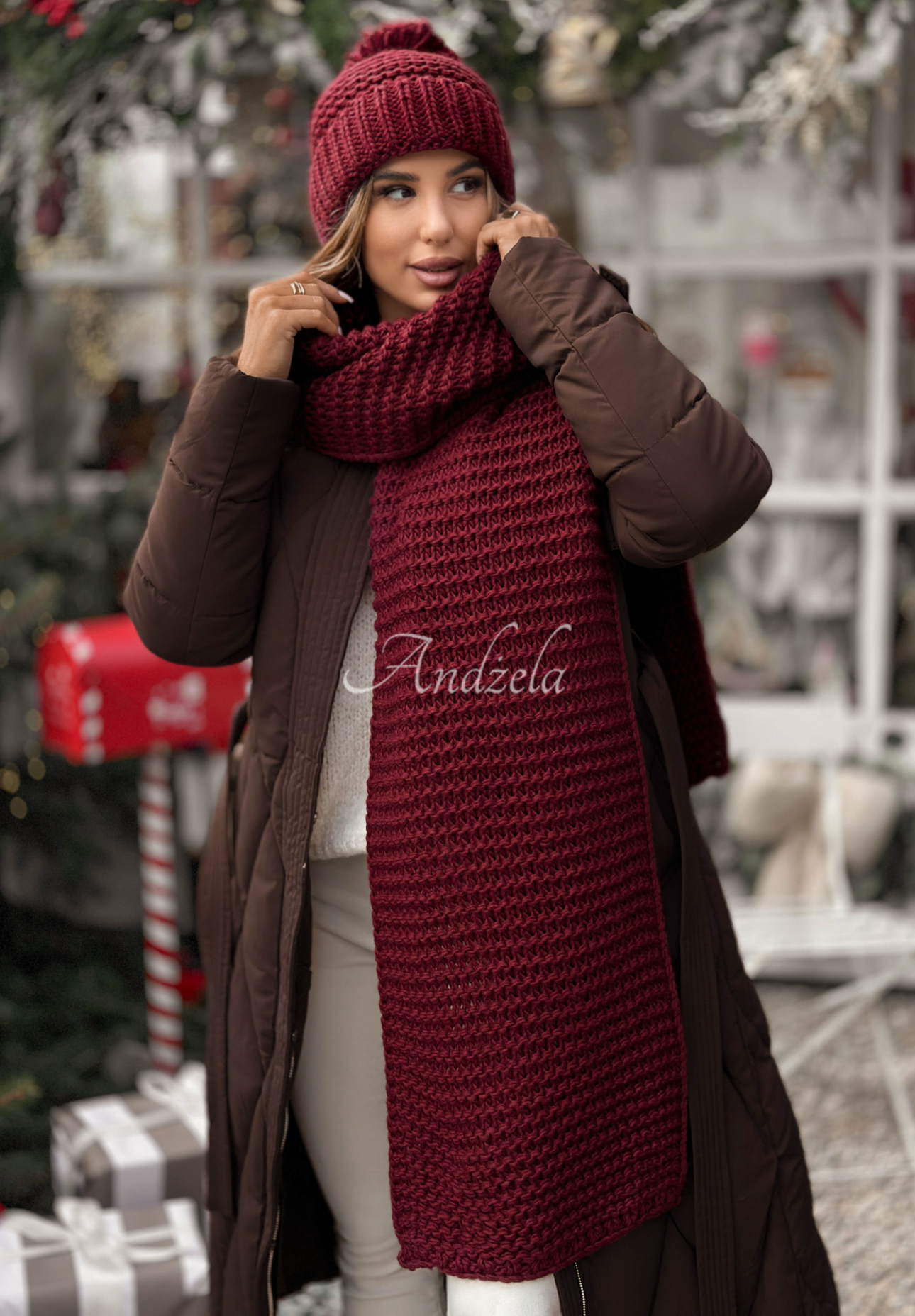 Set căciulă și fular din lână Best Winter Days