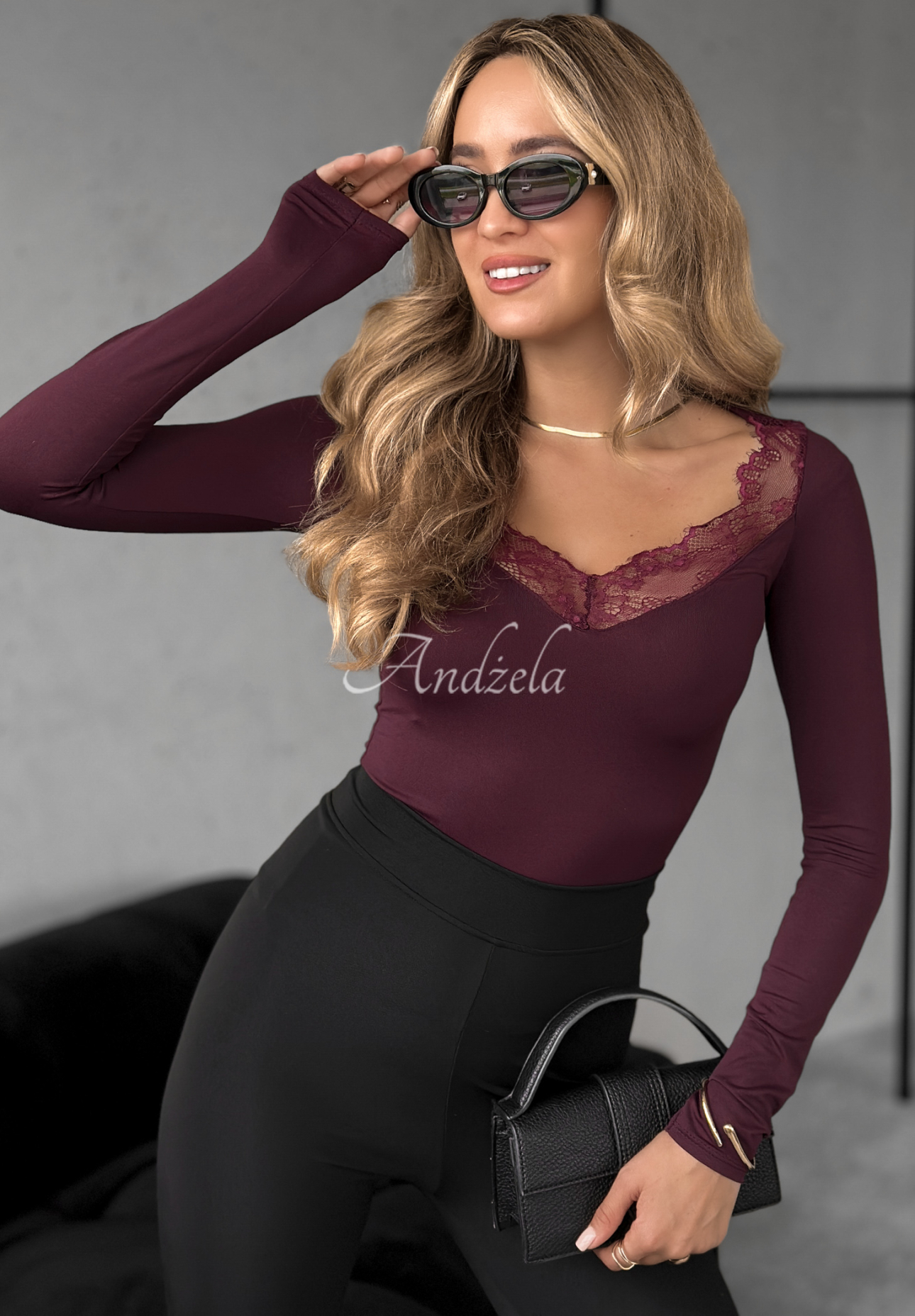 Bluză longsleeve cu dantelă longsleeve Miss In Me