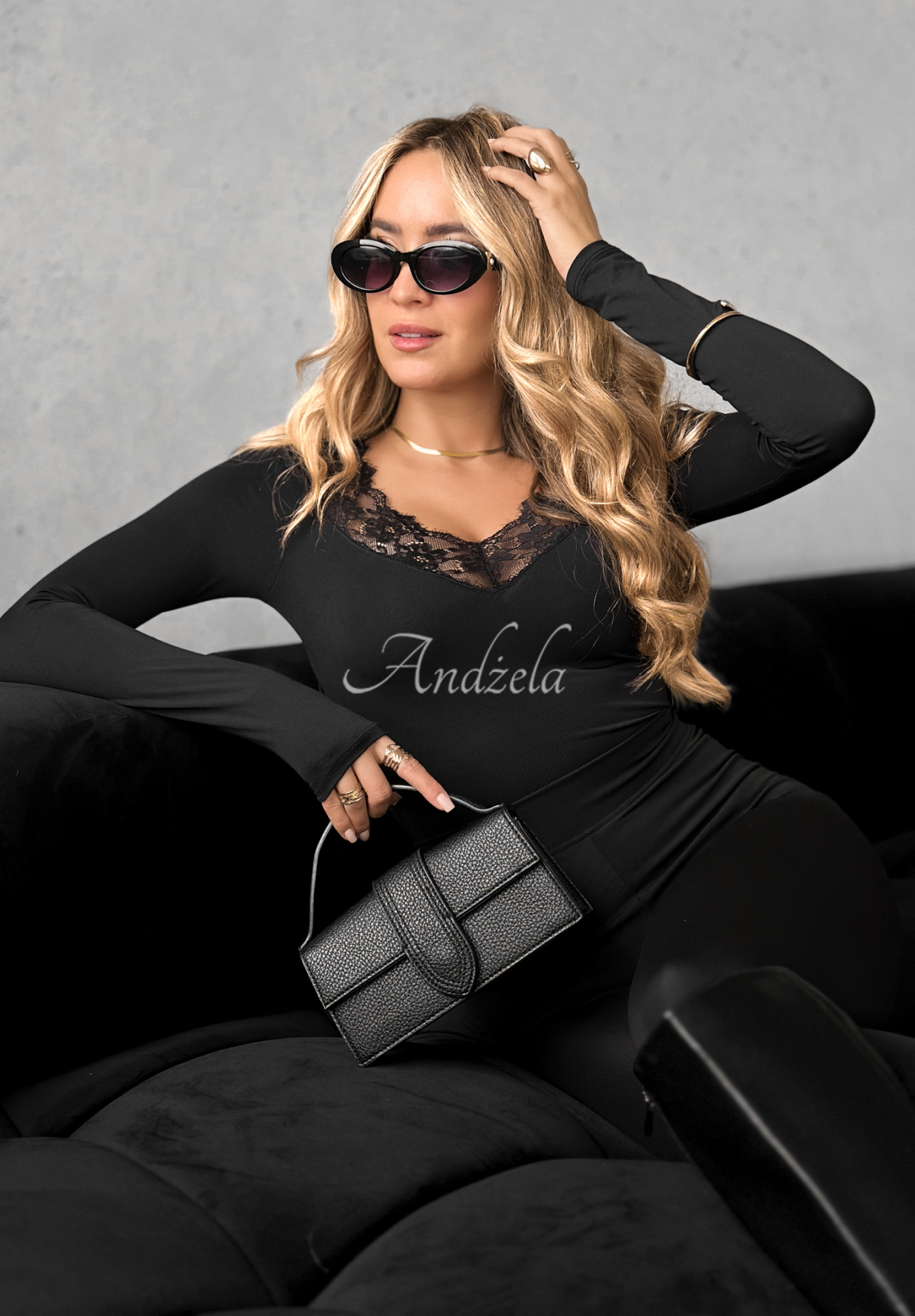 Bluză longsleeve cu dantelă longsleeve Miss In Me