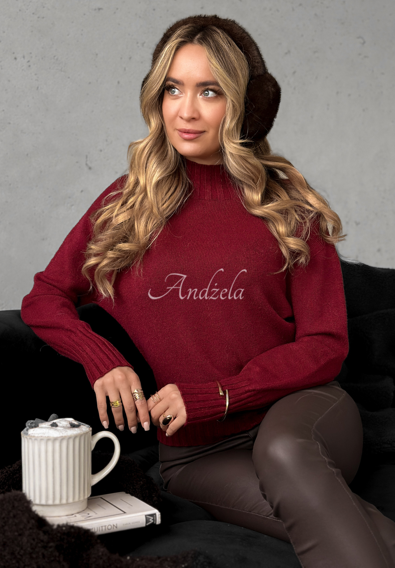 Pulover scurt din viscoză cu guler Single Snowflake