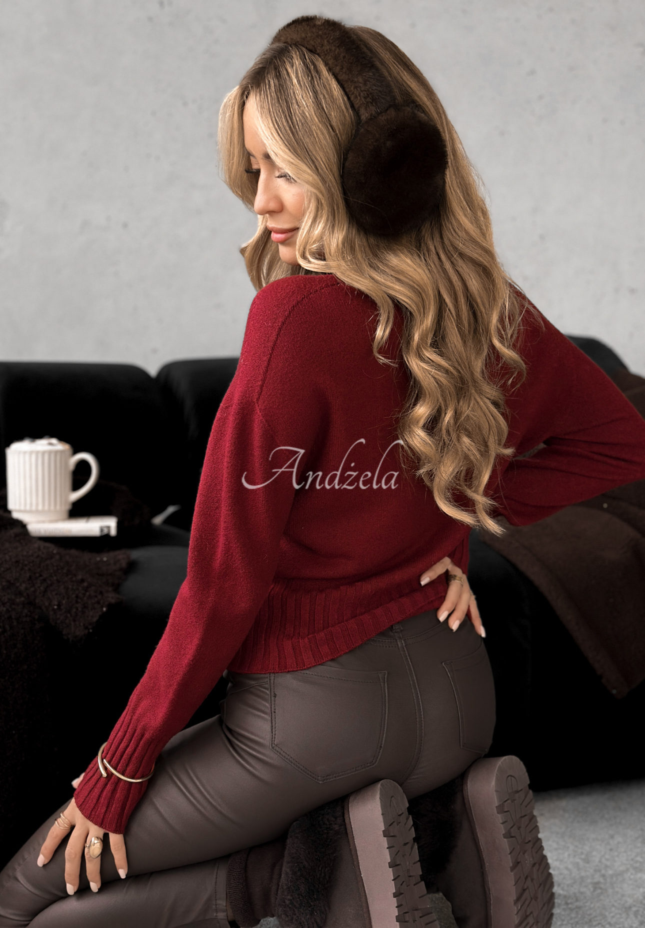 Pulover scurt din viscoză cu guler Single Snowflake