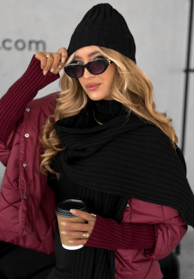 Set cu striații format din căciulă și fular din lână și cașmir Snow Dates