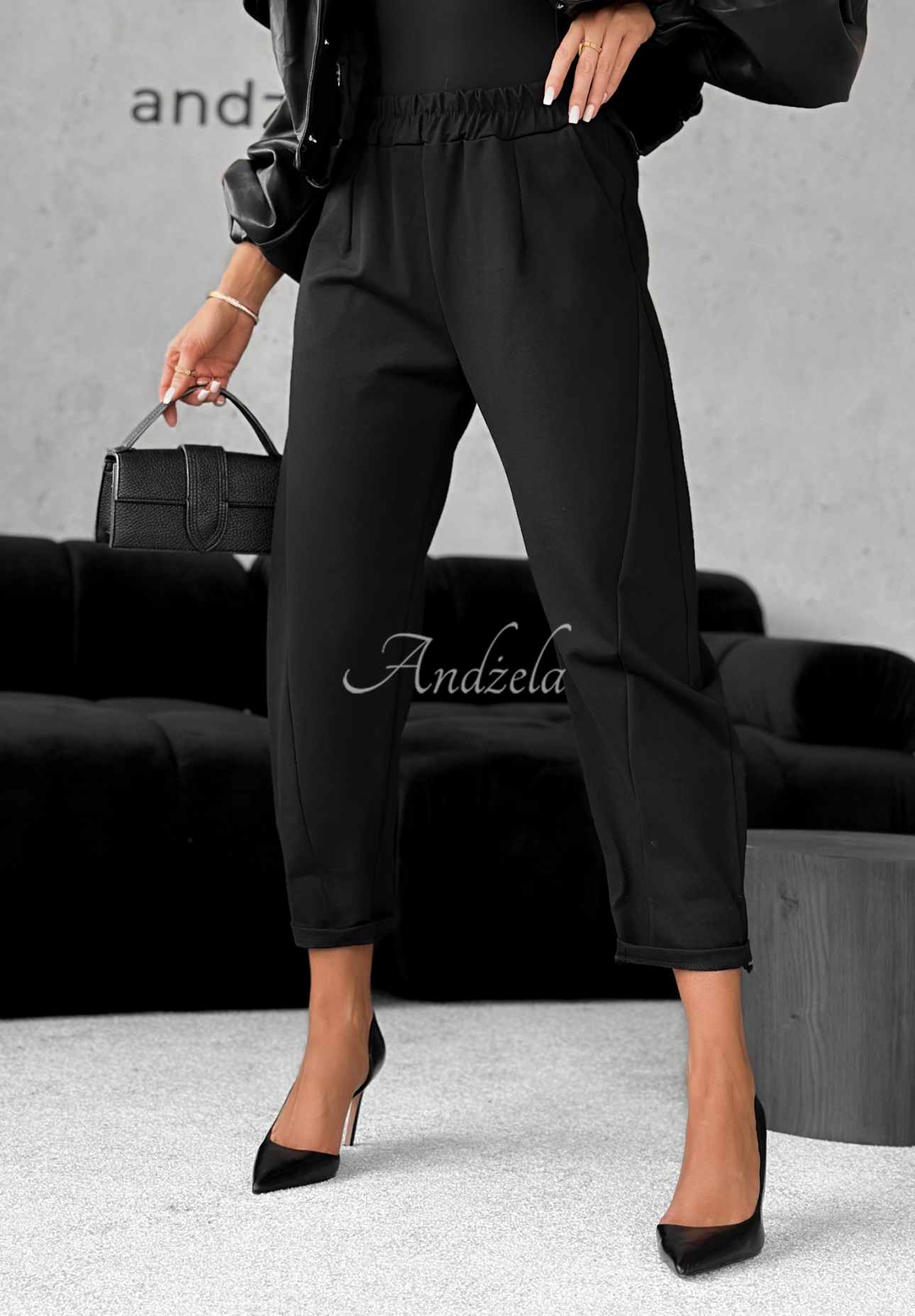 Pantaloni tip banana din viscoză It Was Real