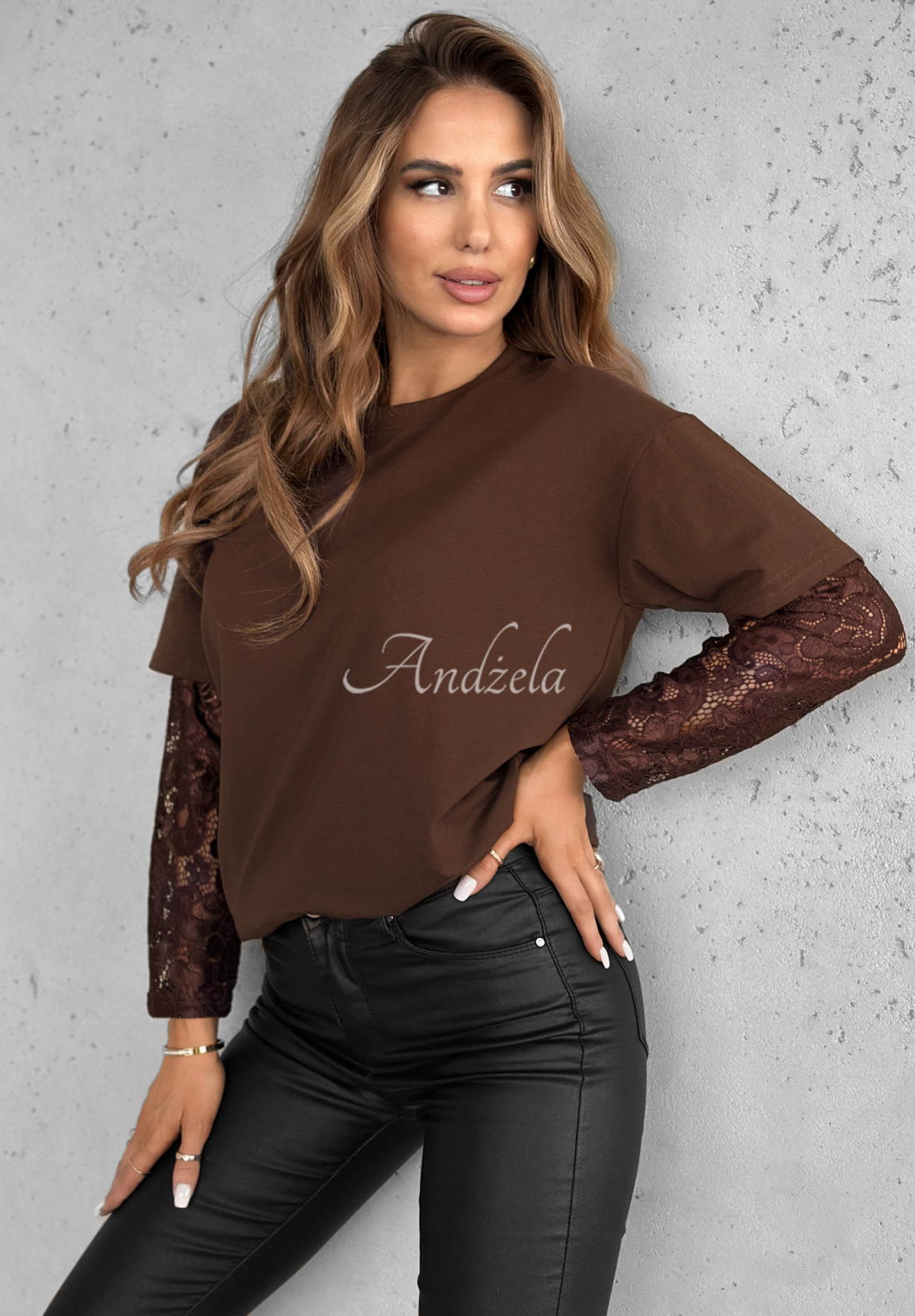 Tricou cu mâneci din dantelă The Only Thing