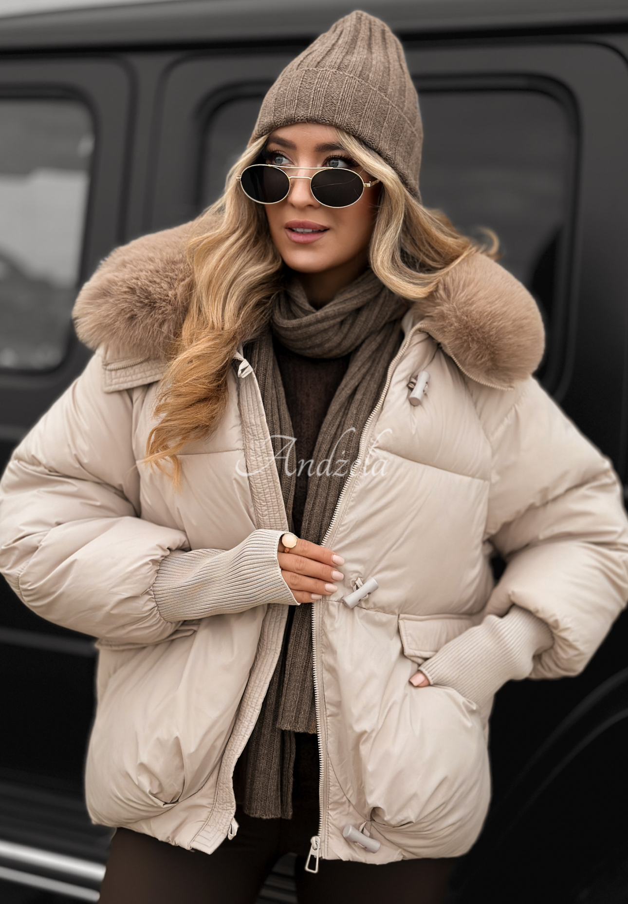 Geacă matlasată cu glugă și blană Little Snowman