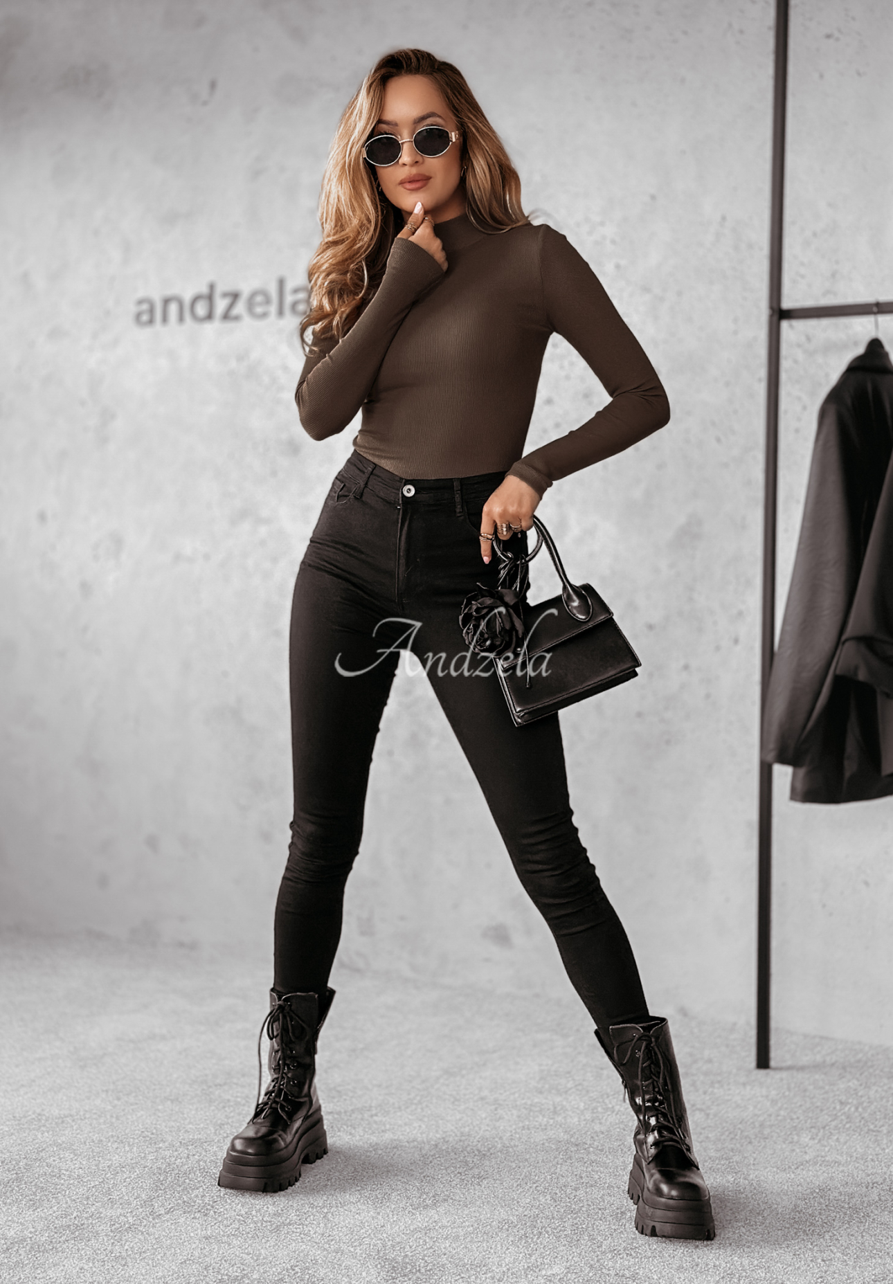 Bluză din material striat Believe In Tomorrow cu guler