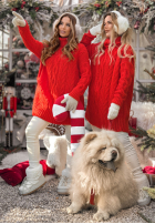 Ozdobnie pleciony Pulover z golfem Wrapped In Comfort roșu