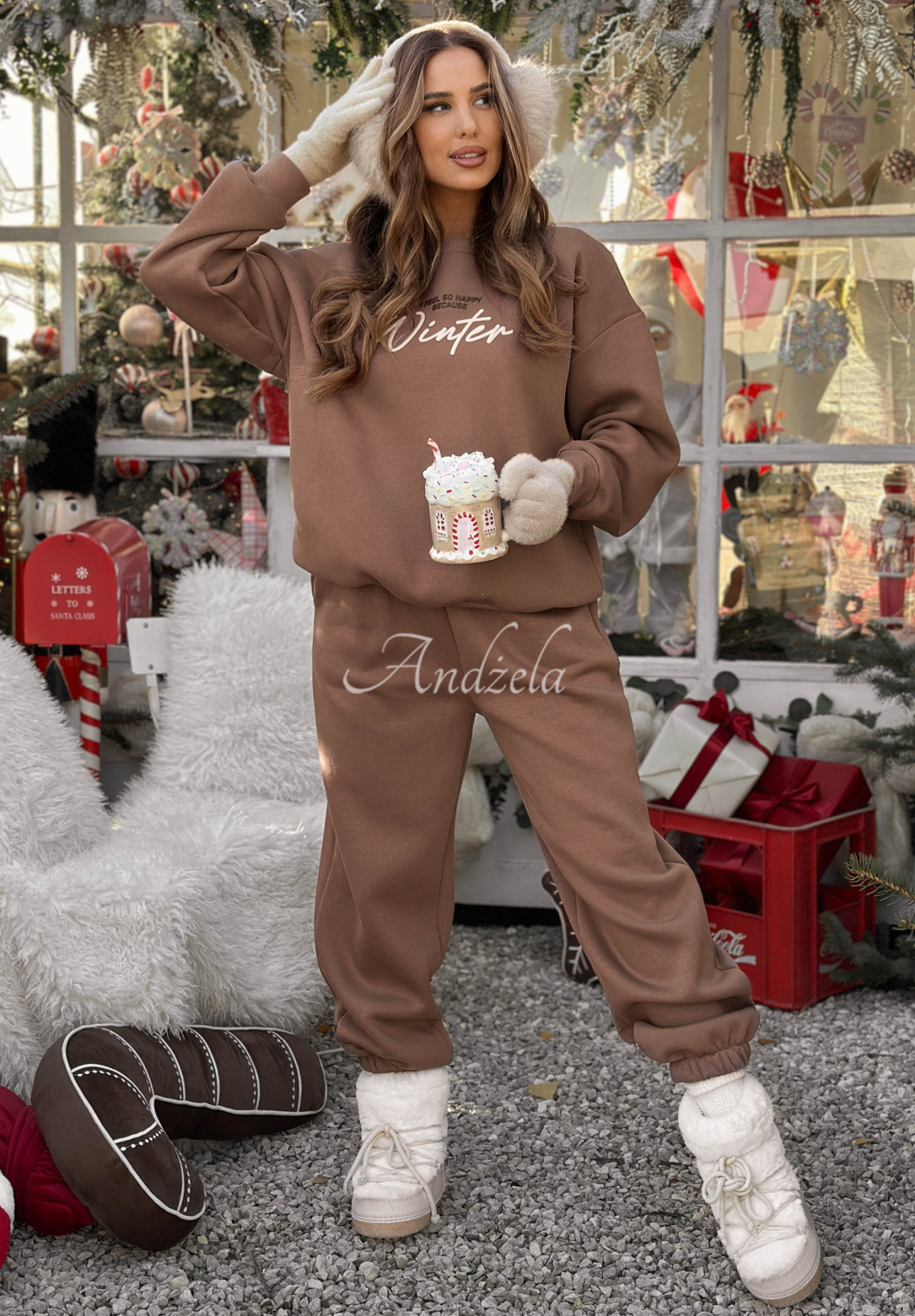 Set de trening căptușit format din hanorac și pantaloni So Happy Because Winter