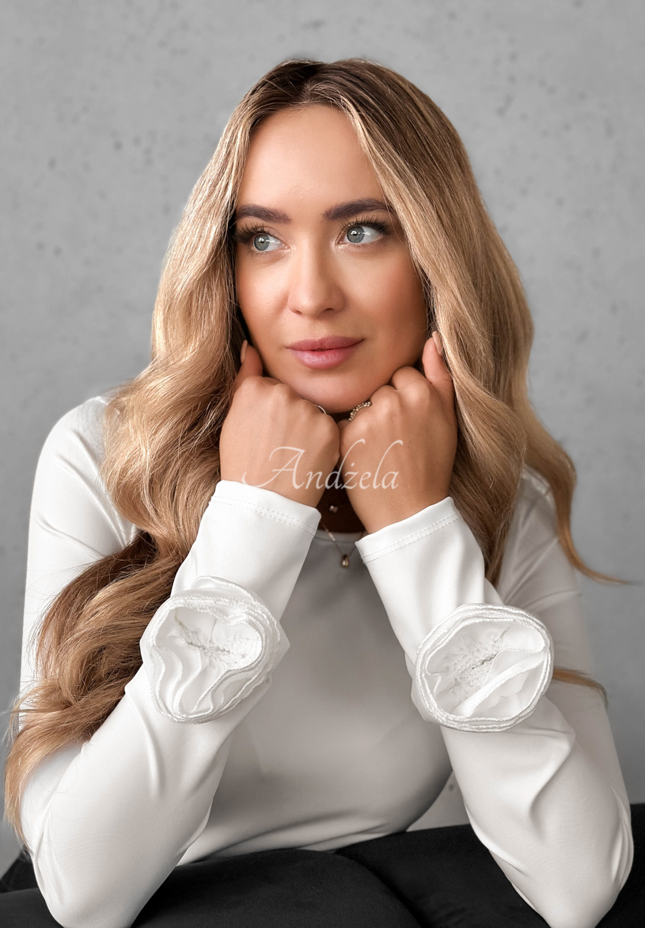 Bluză cu trandafiri decorativi Rose All Day