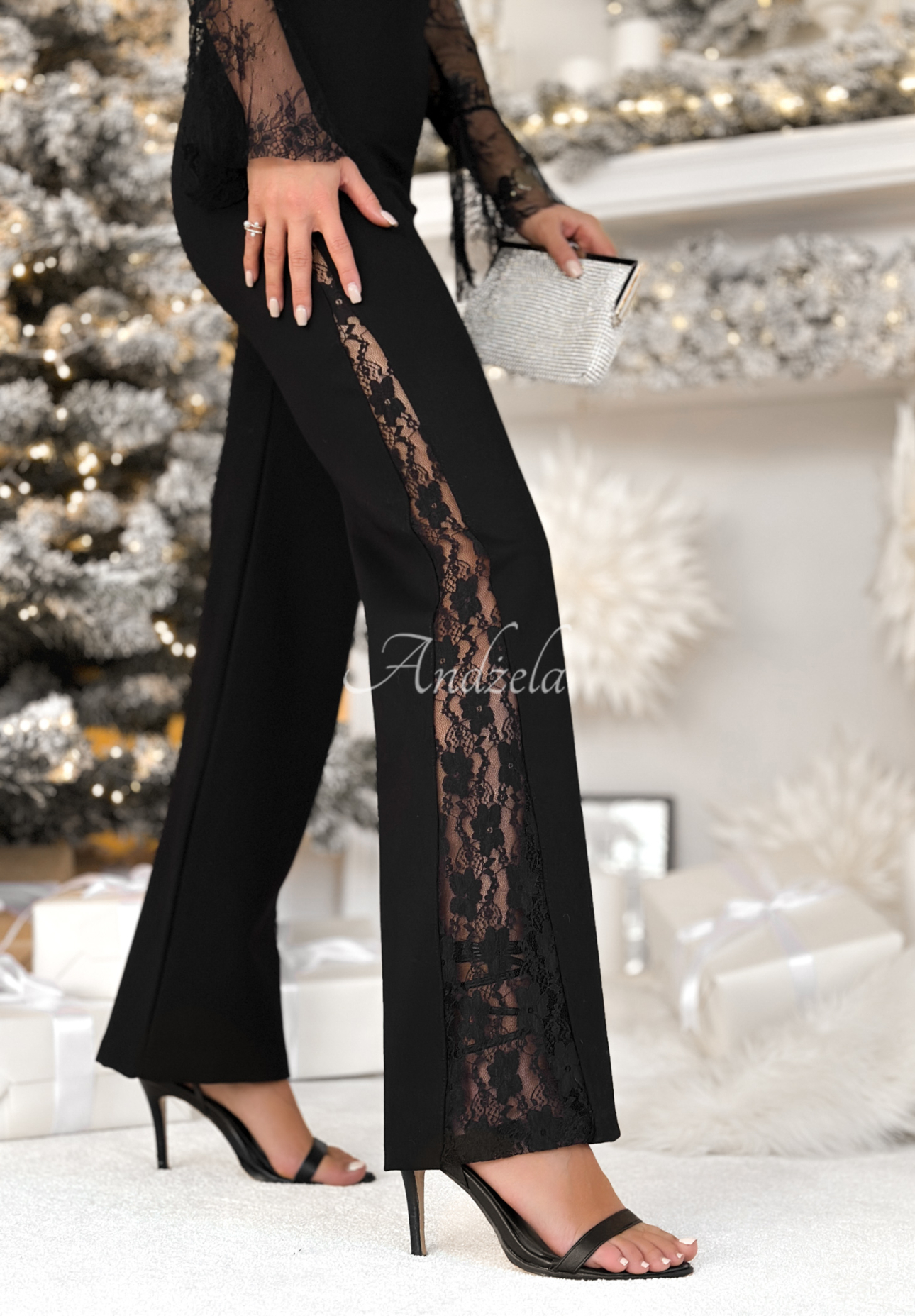 Pantaloni din viscoză cu dantelă Dear Men