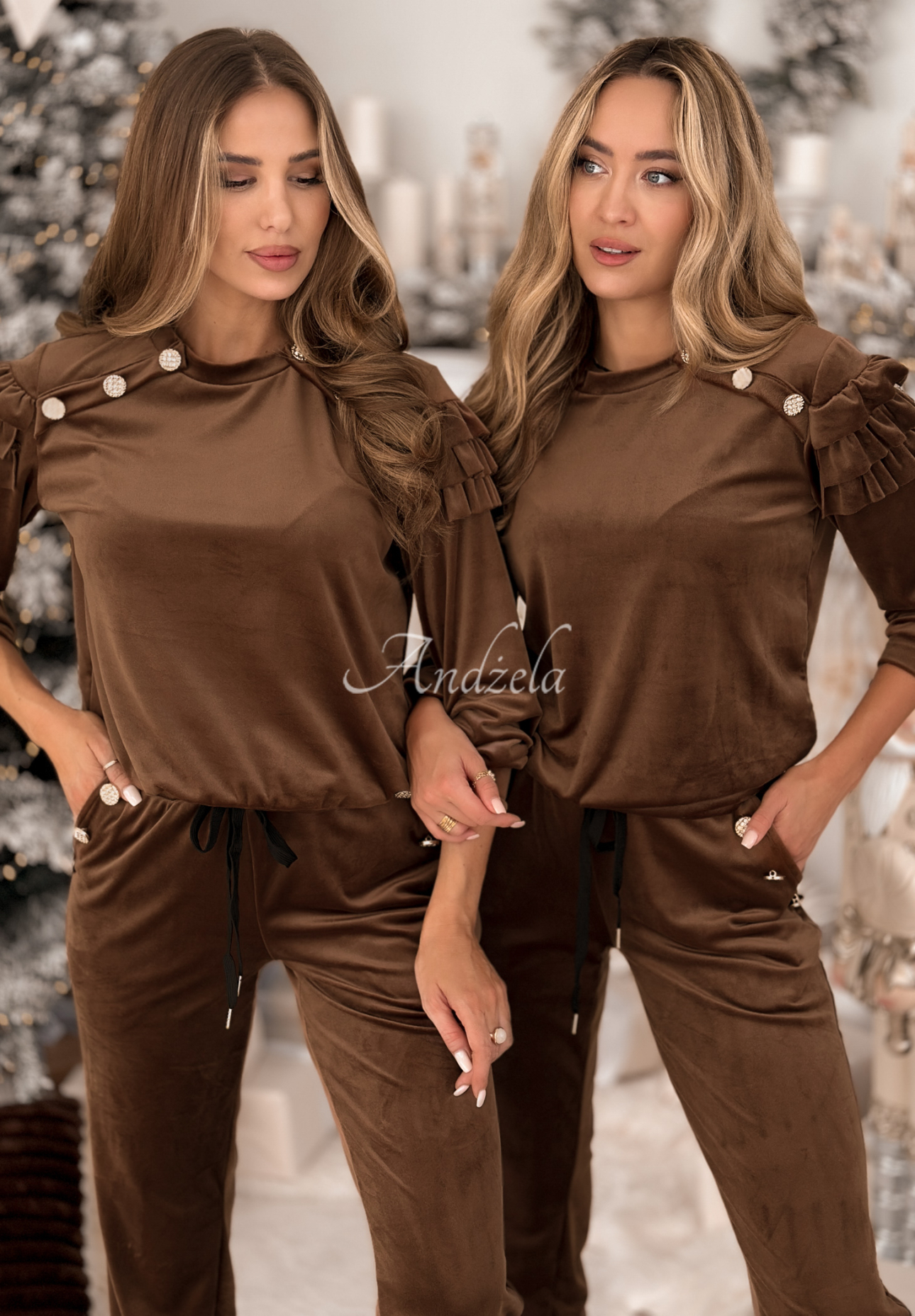 Setul de trening cu volănașe Just Two Of Us