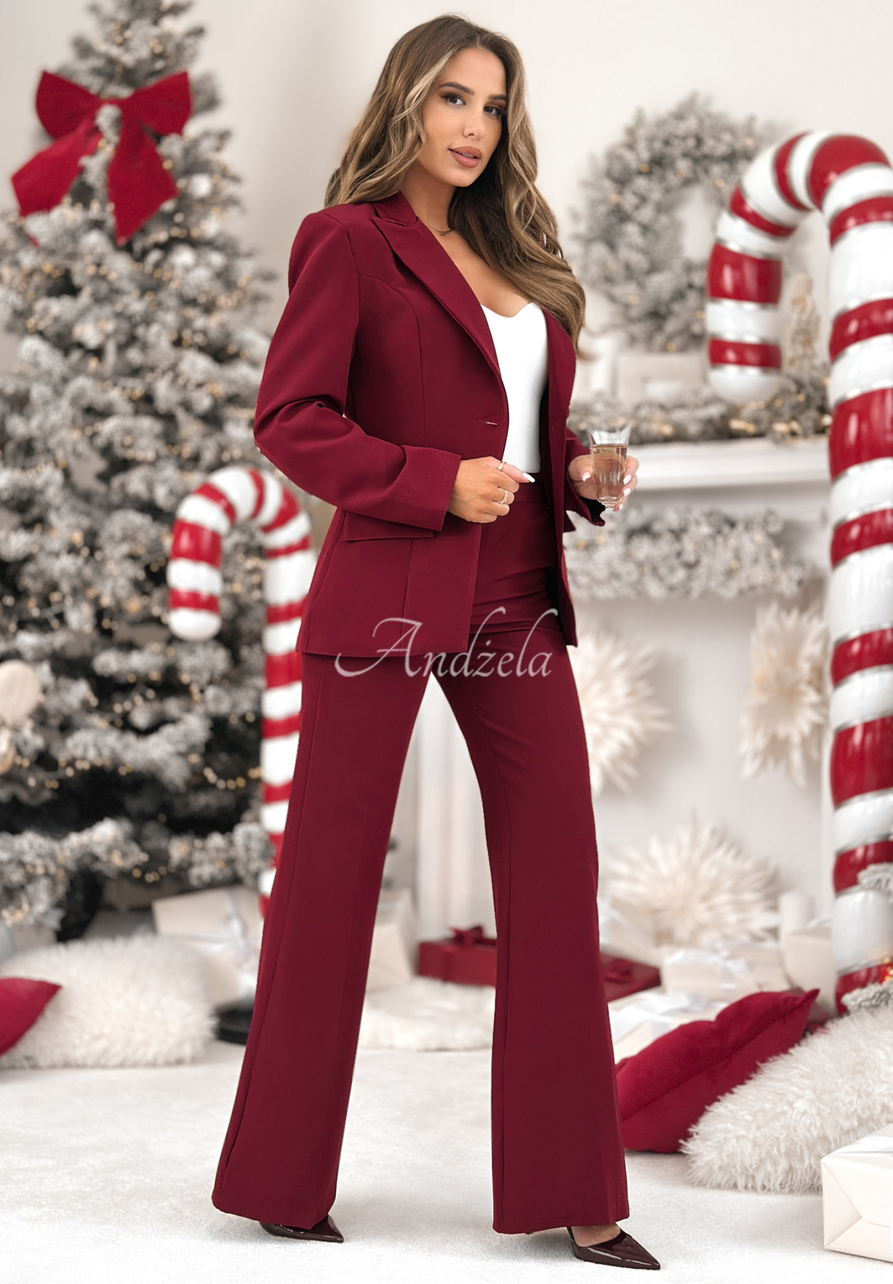 Compleu cu sacou cambrat și pantaloni evazați Say My Name