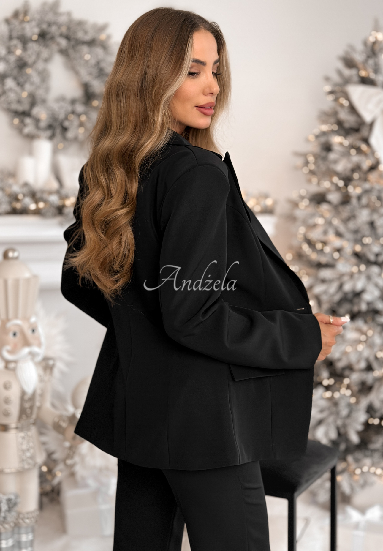 Compleu cu sacou cambrat și pantaloni evazați Say My Name