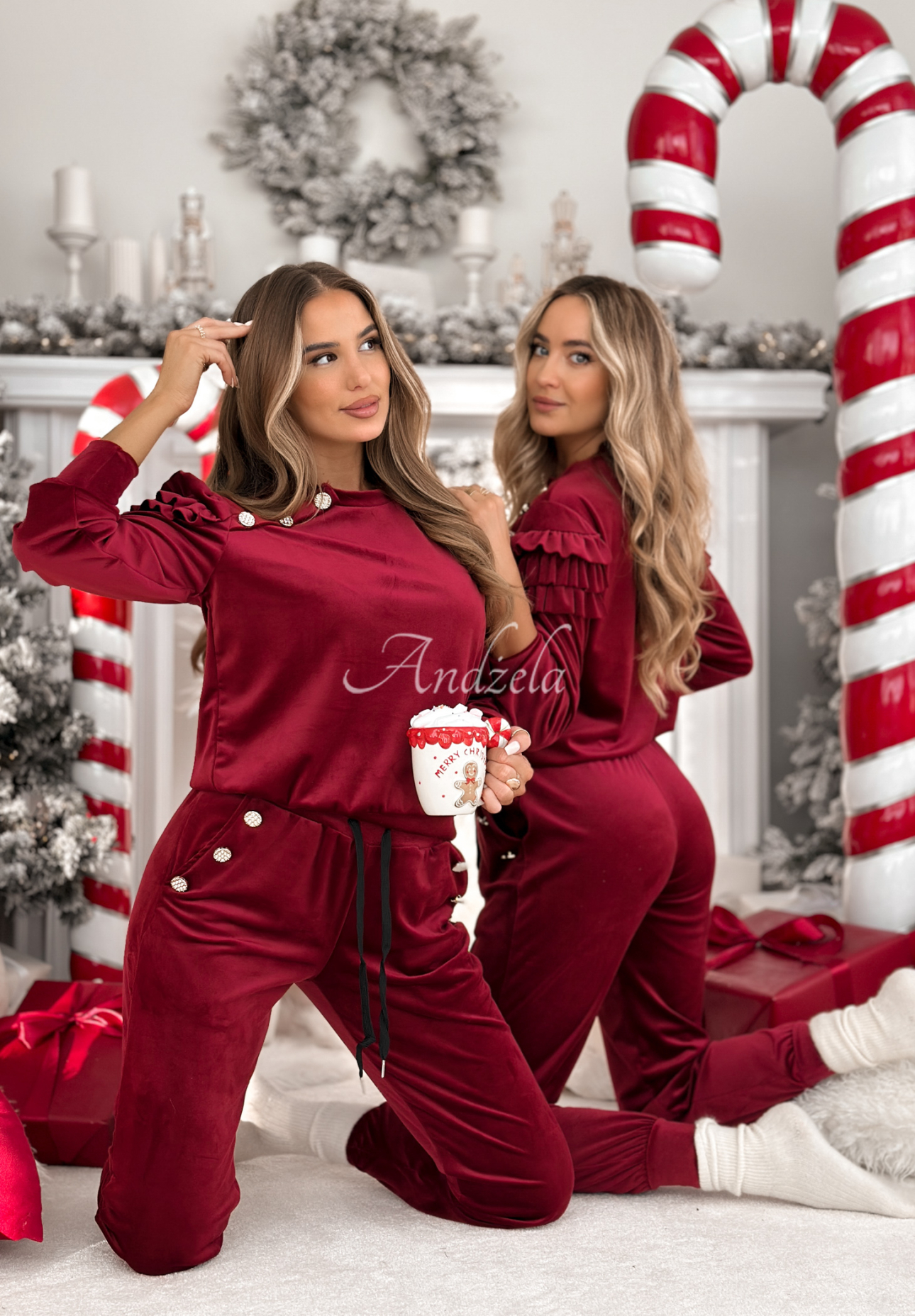 Setul de trening cu volănașe Just Two Of Us