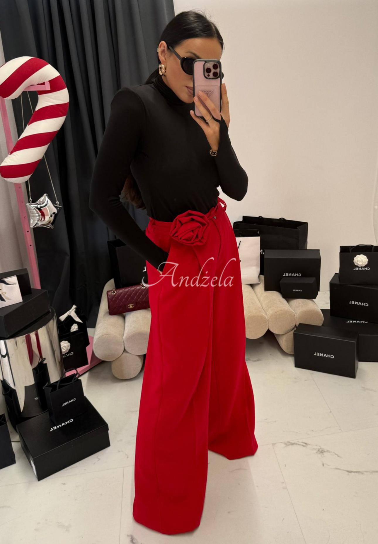 Pantaloni wide leg din viscoză cu floare La Milla Red Rose