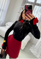 Bluză z golfem i różami La Milla Bouquet Of Roses negru