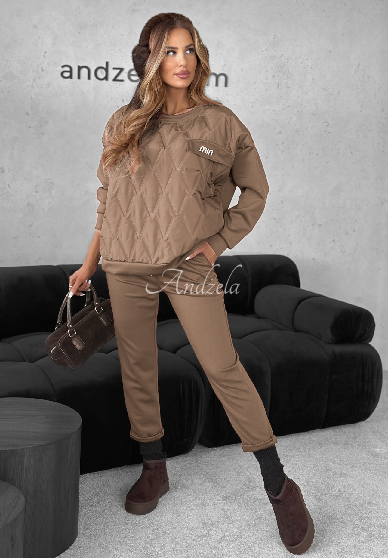 Set de trening format din hanorac și pantaloni Inside Out