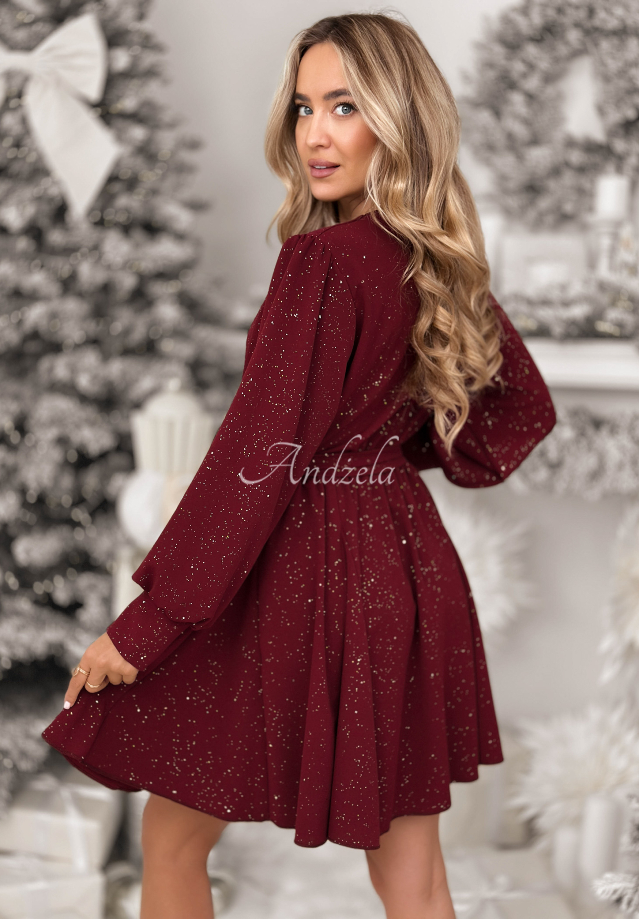 Rochie mini strălucitoare din viscoză Never Yours