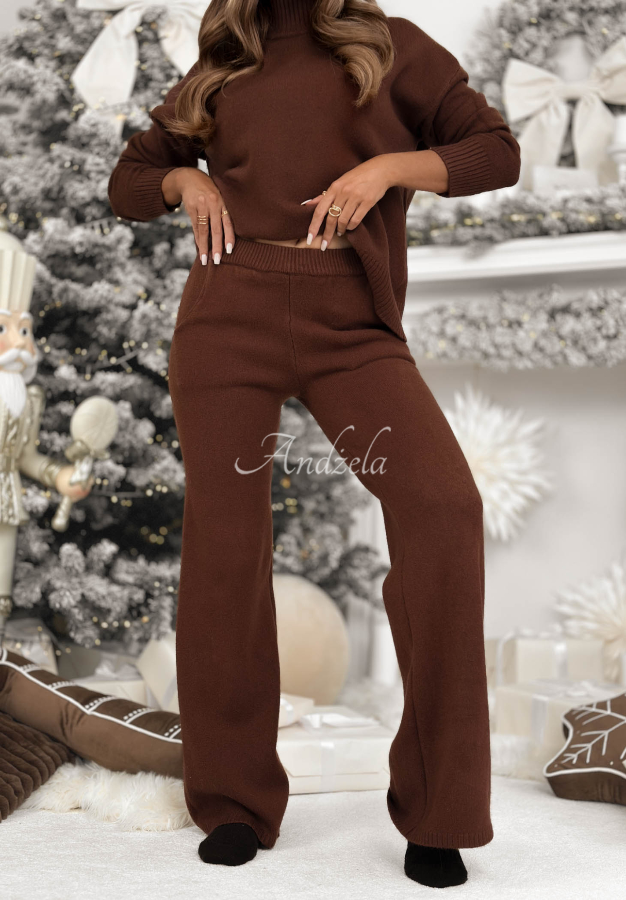 Set tricotat pulover și pantaloni wide leg January Snow