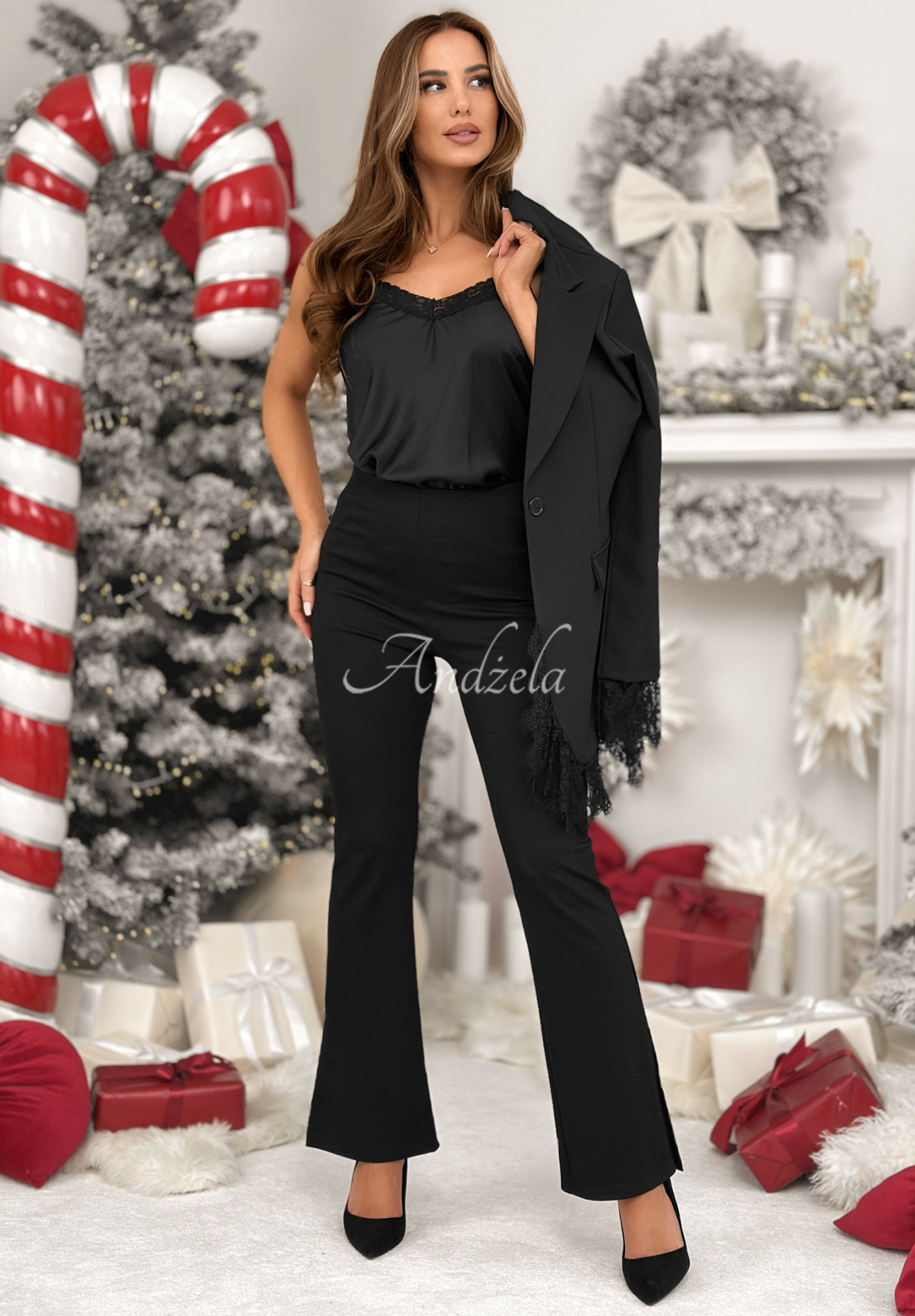 Top                             satinat cu bretele și dantelă Unsaid Words