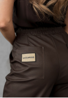 Cu aspect cerat Pantaloni She Is Strong ciocolatii