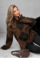 Długi Pulover w romby Winter Things czekoladowo-negru