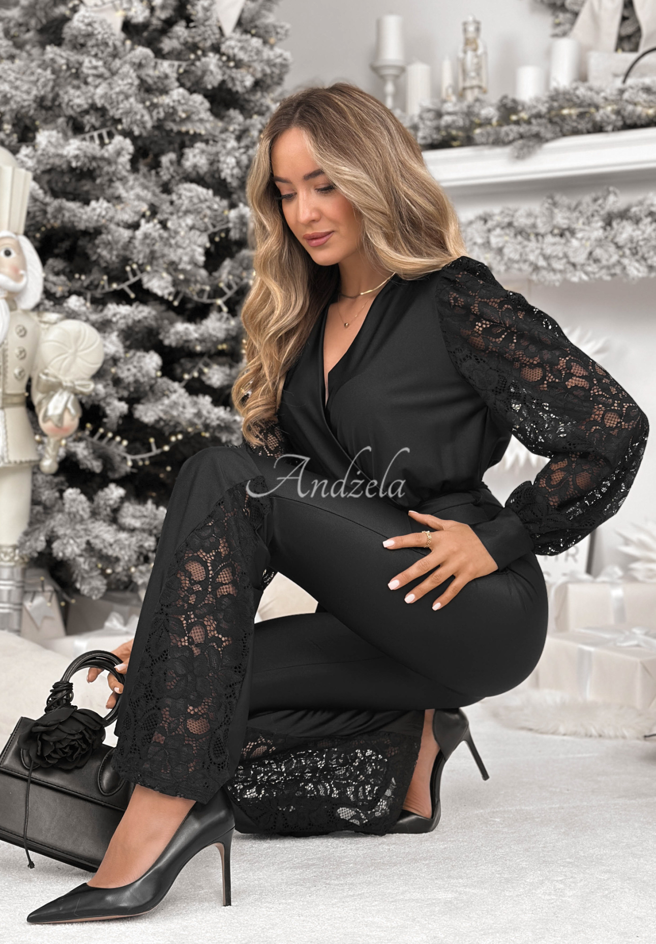 Salopetă lungă cu legare și dantelă Weekend Loading