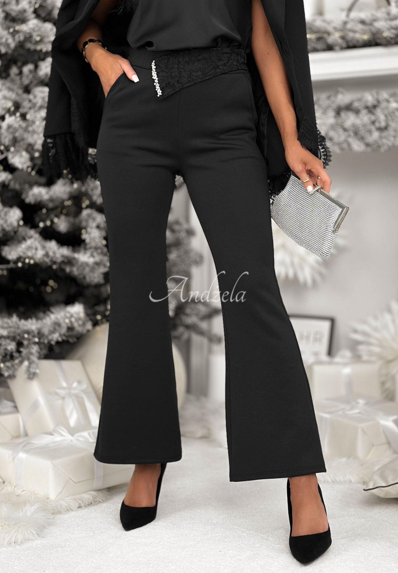 Pantaloni din viscoză evazați cu dantelă Lace Edition