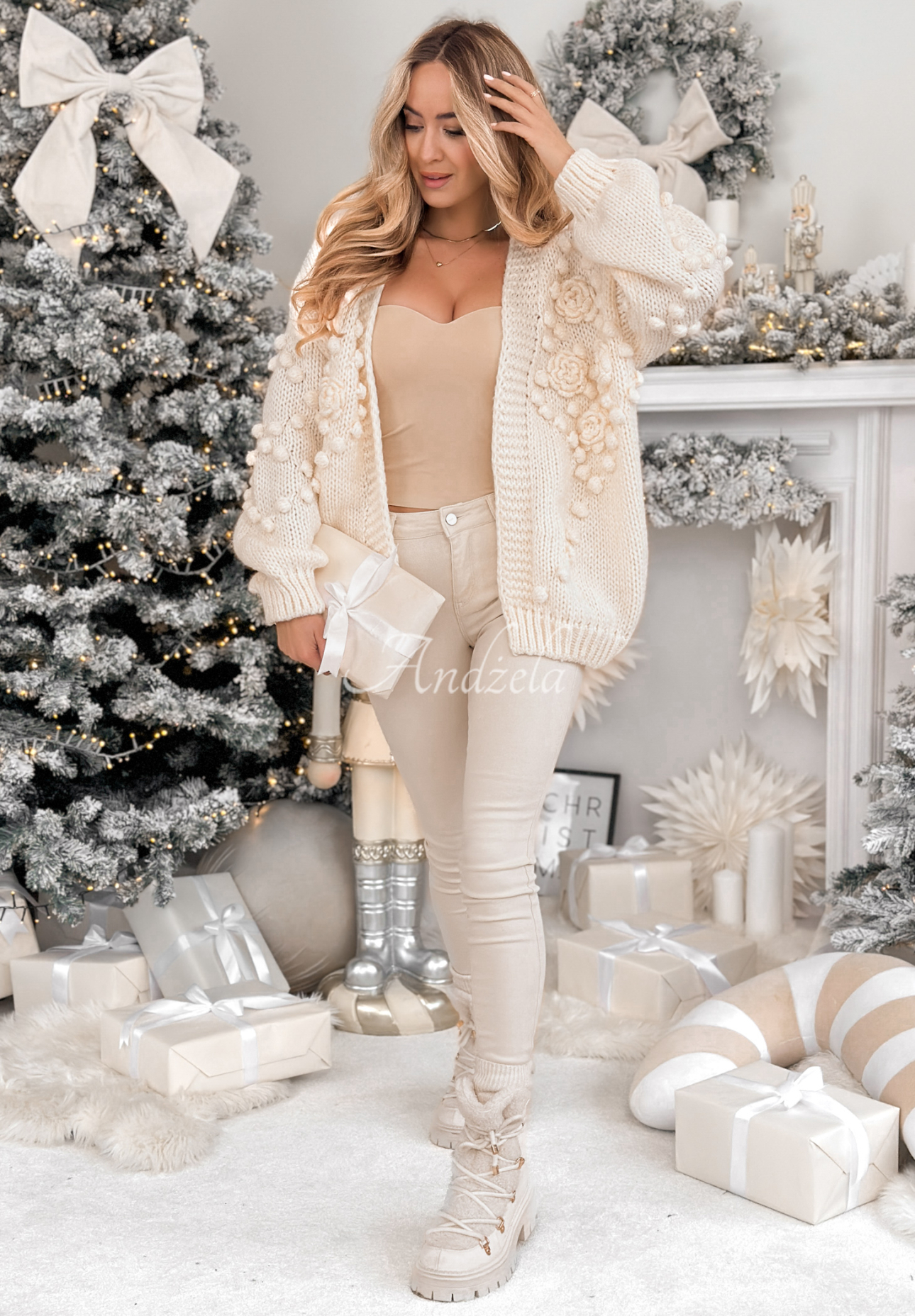 Cardigan scurt împletit decorativ cu trandafiri Freezed Roses