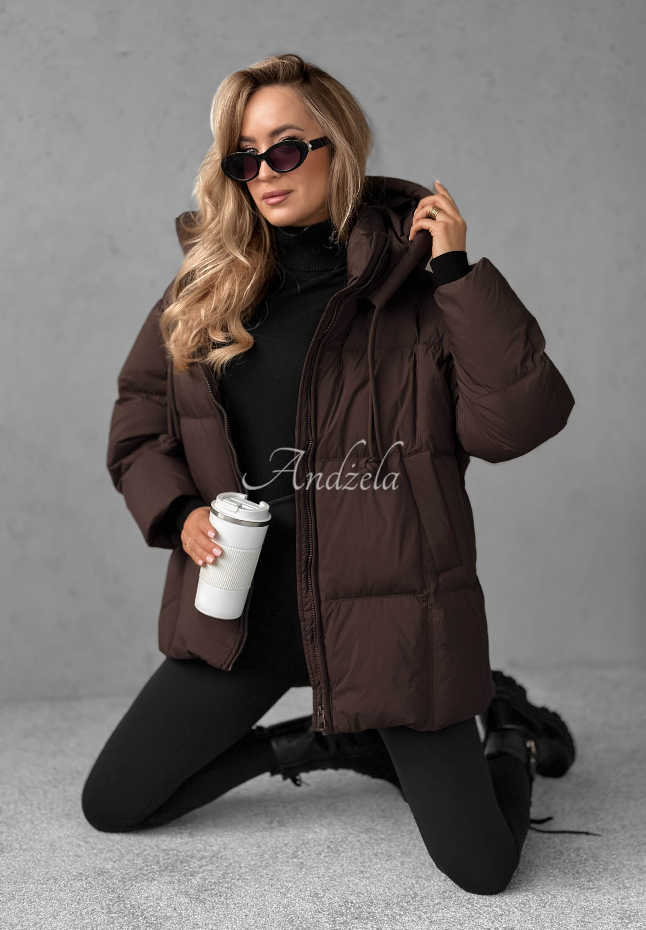 Geacă de puf cu glugă The Best Way