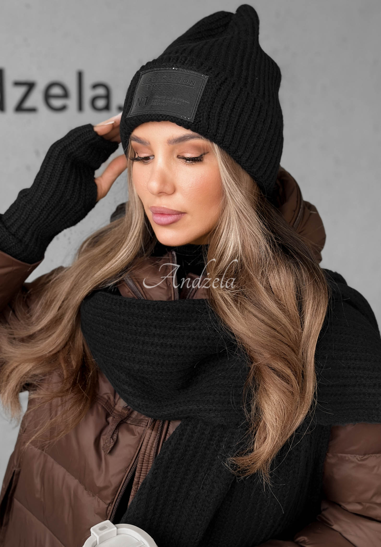 Set căciulă, eșarfă, mănuși 3in1 December