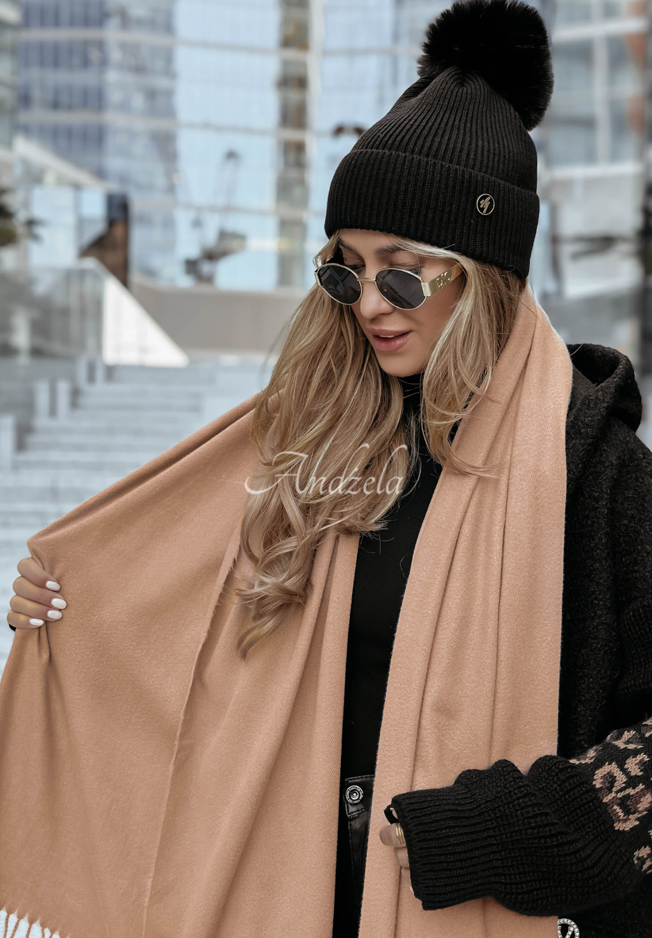 Eșarfă Closer To Heaven cu franjuri