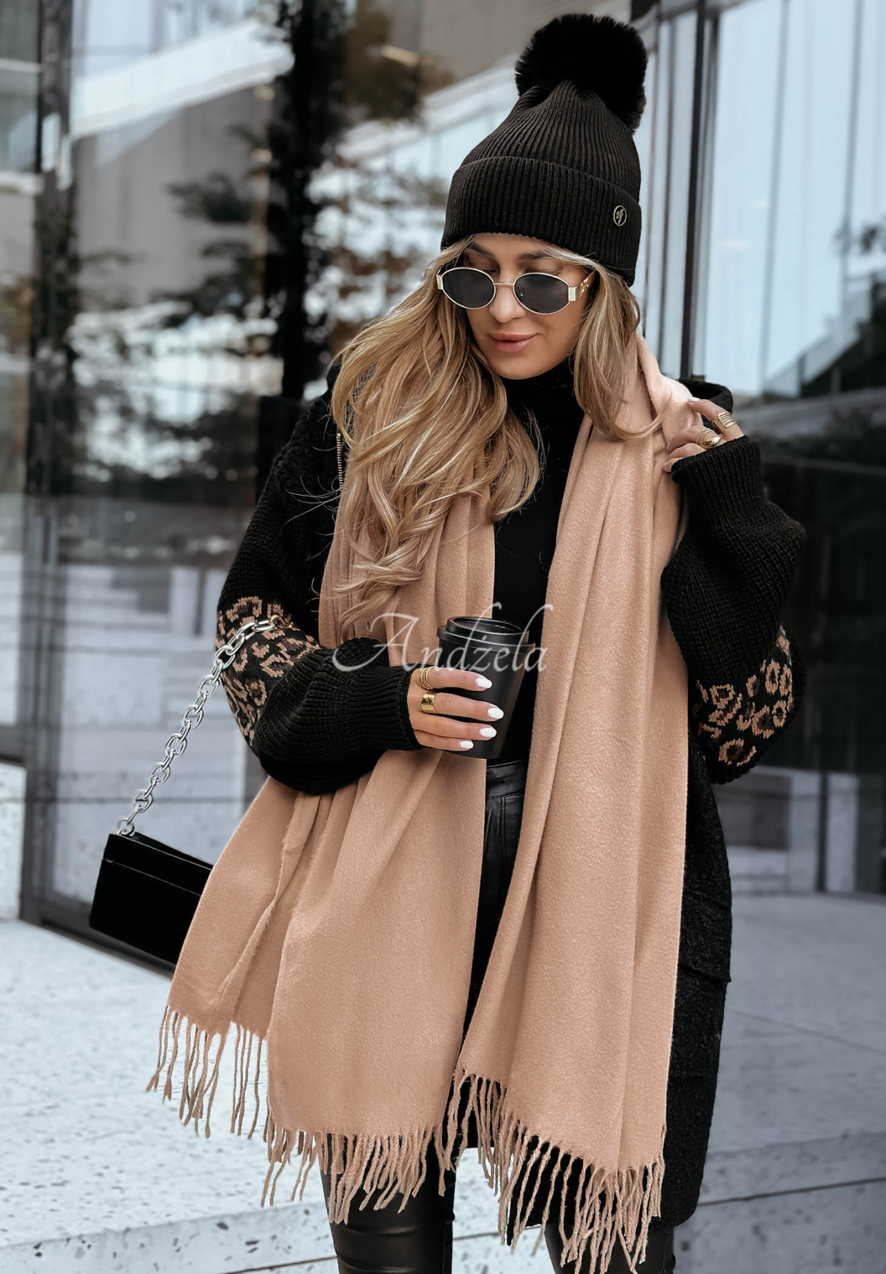 Eșarfă Closer To Heaven cu franjuri