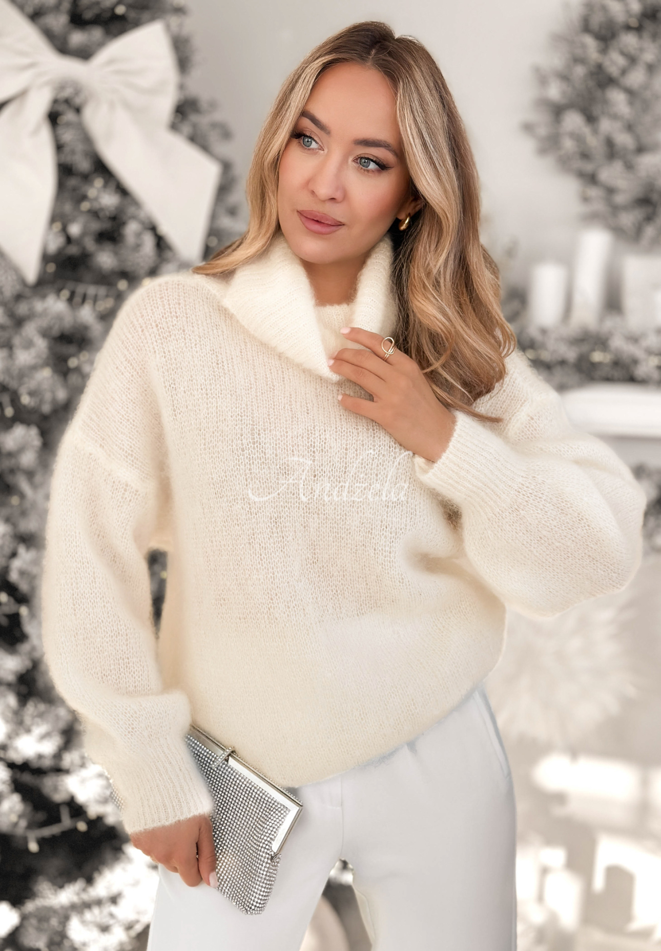 Pulover din mohair cu guler Fireplace Stories