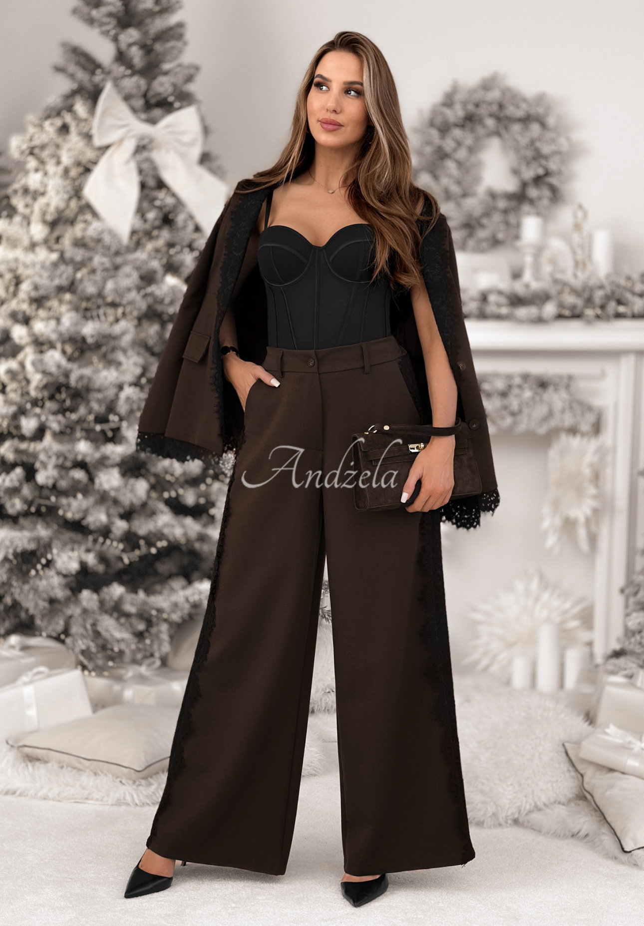 Pantaloni wide leg cu dantelă și viscoză Grace Moment