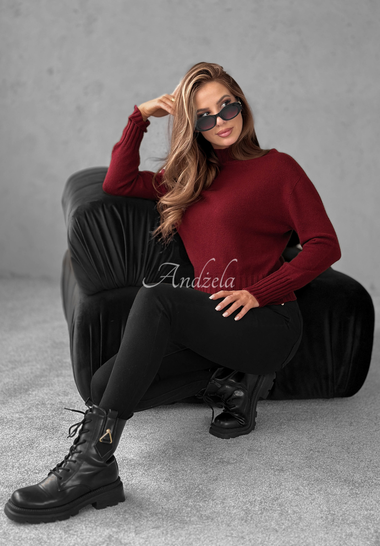 Pulover scurt din viscoză cu guler Single Snowflake