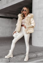 Scurtă pikowana Geacă z futerkiem Frosty Horizon bej