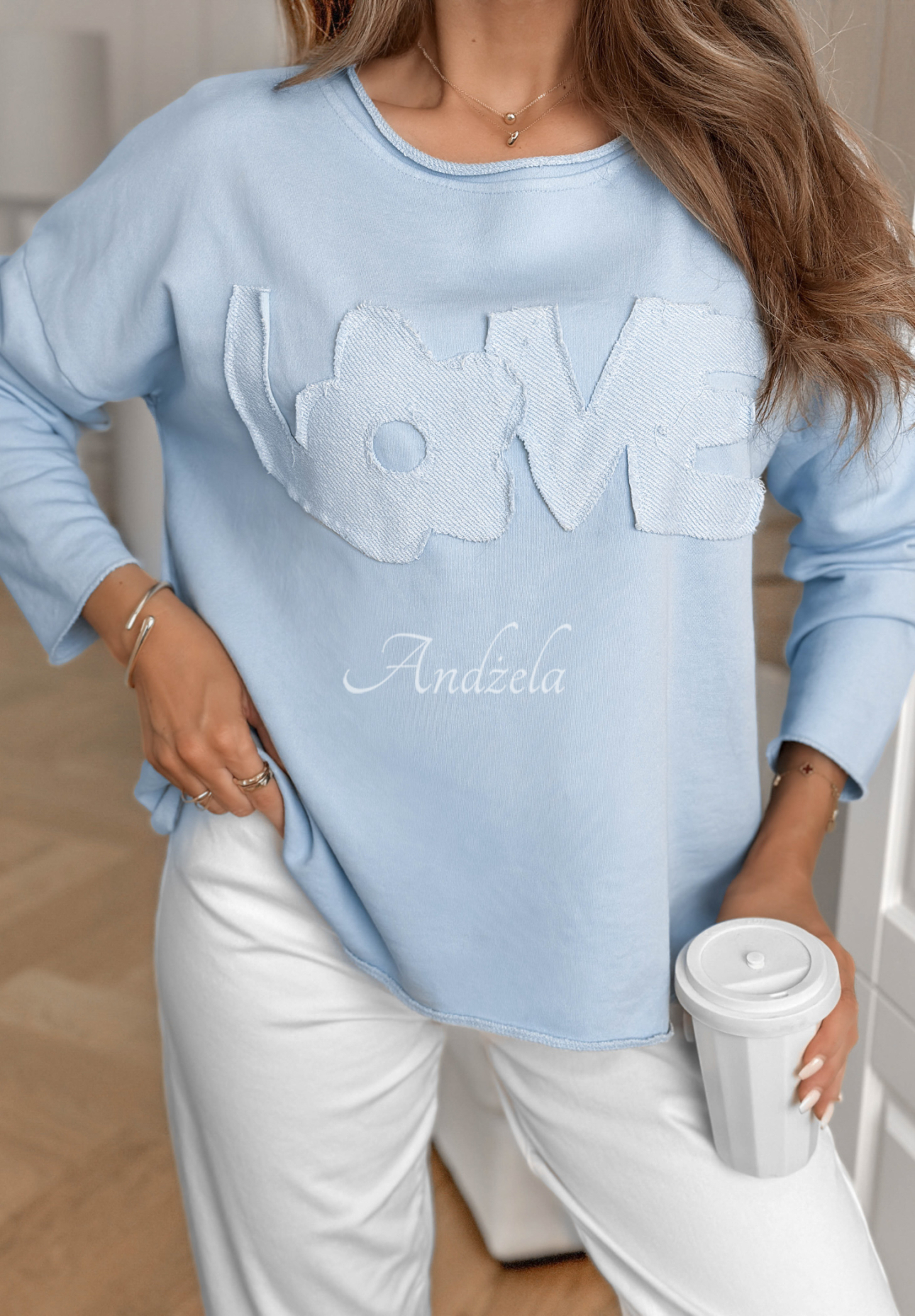 Bluză din bumbac cu inscripția Flowers &amp; Love