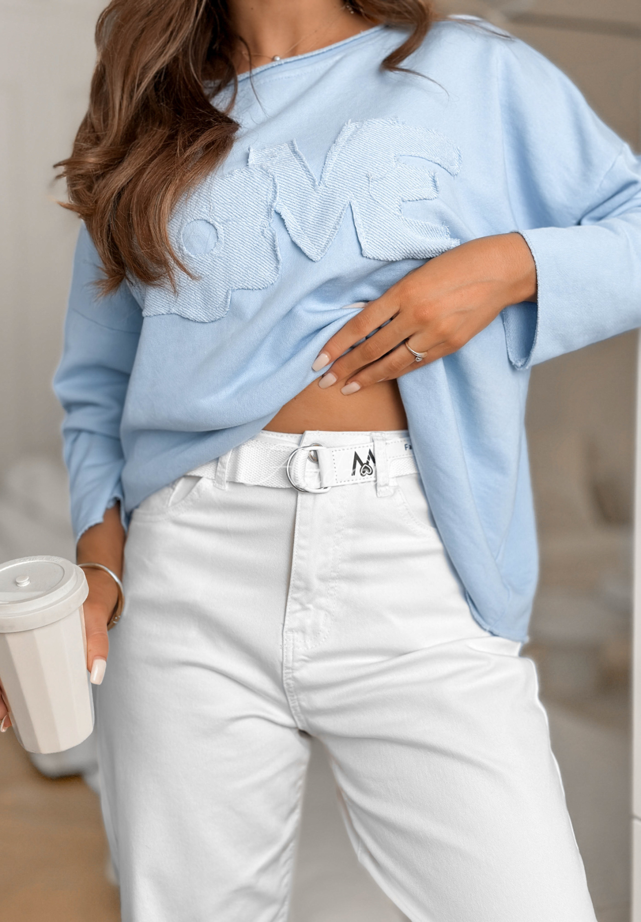 Blugi mom fit cu curea Know Nothing