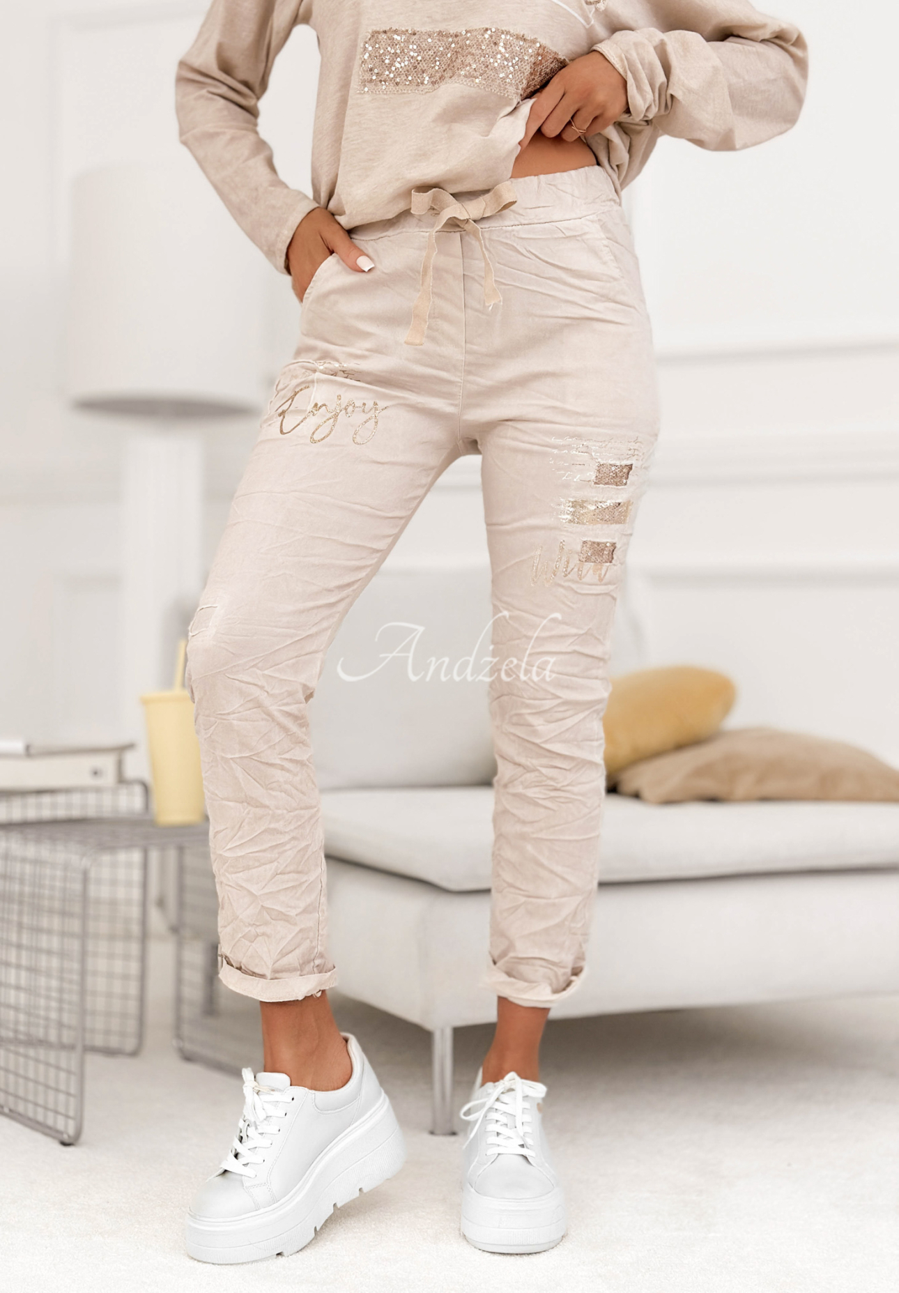 Pantaloni din material din viscoză cu paiete Perfectly Imperfect