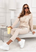 din material textil Pantaloni z cekinami Enjoying My Time bej