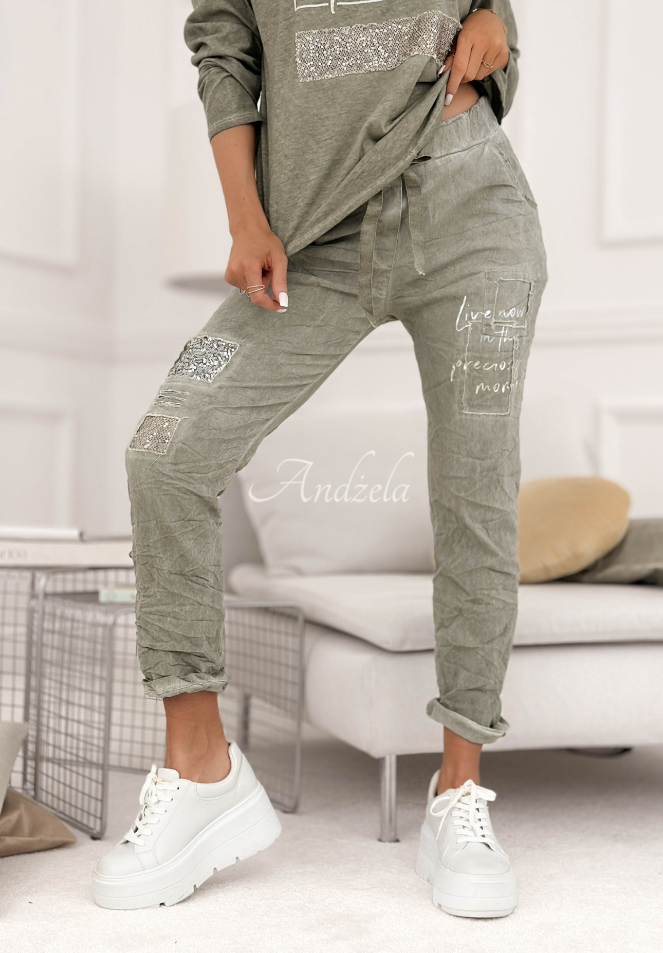 Pantaloni din material din viscoză cu paiete Perfectly Imperfect