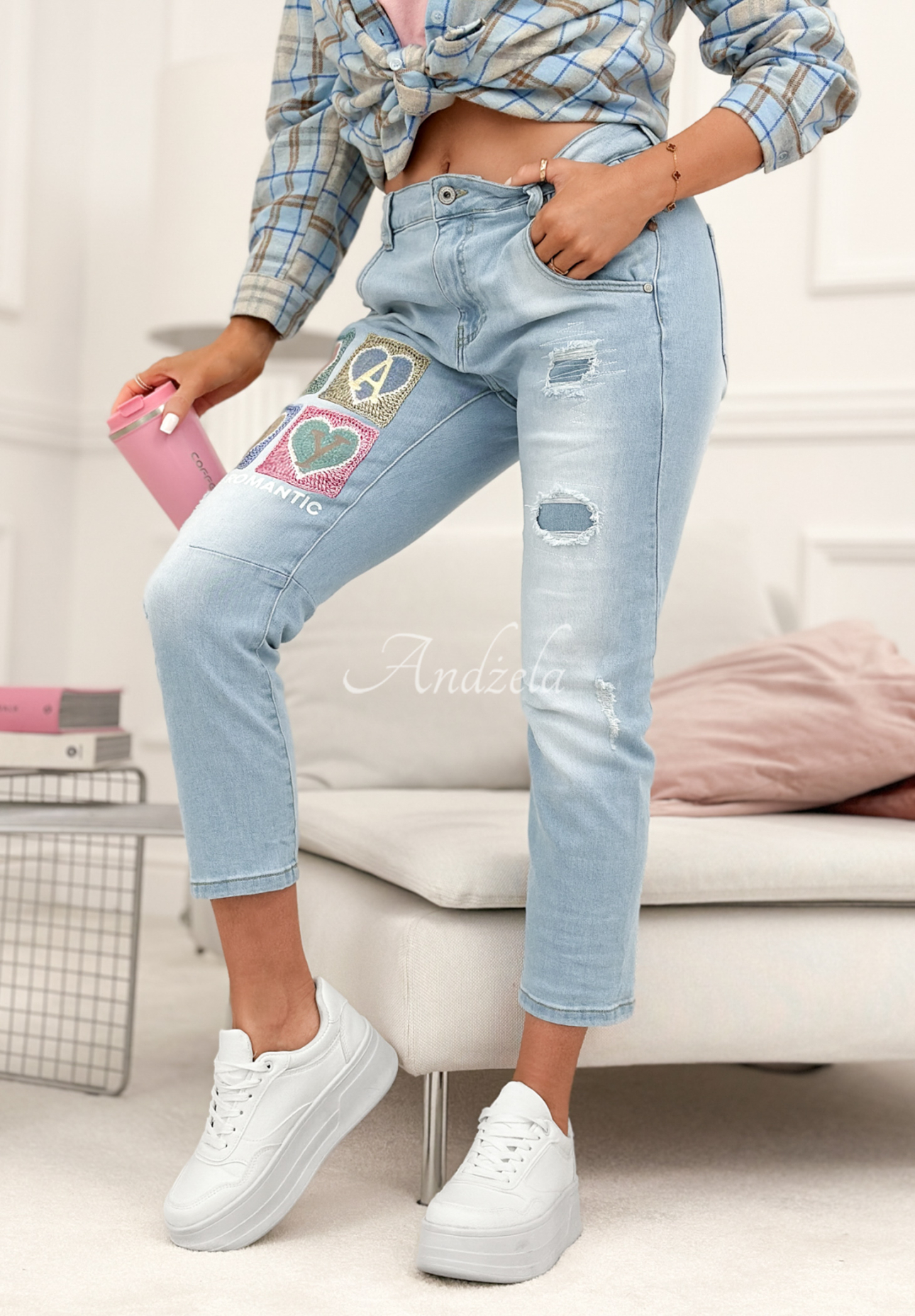 Blugi mom fit cu aplicații Four Hearts