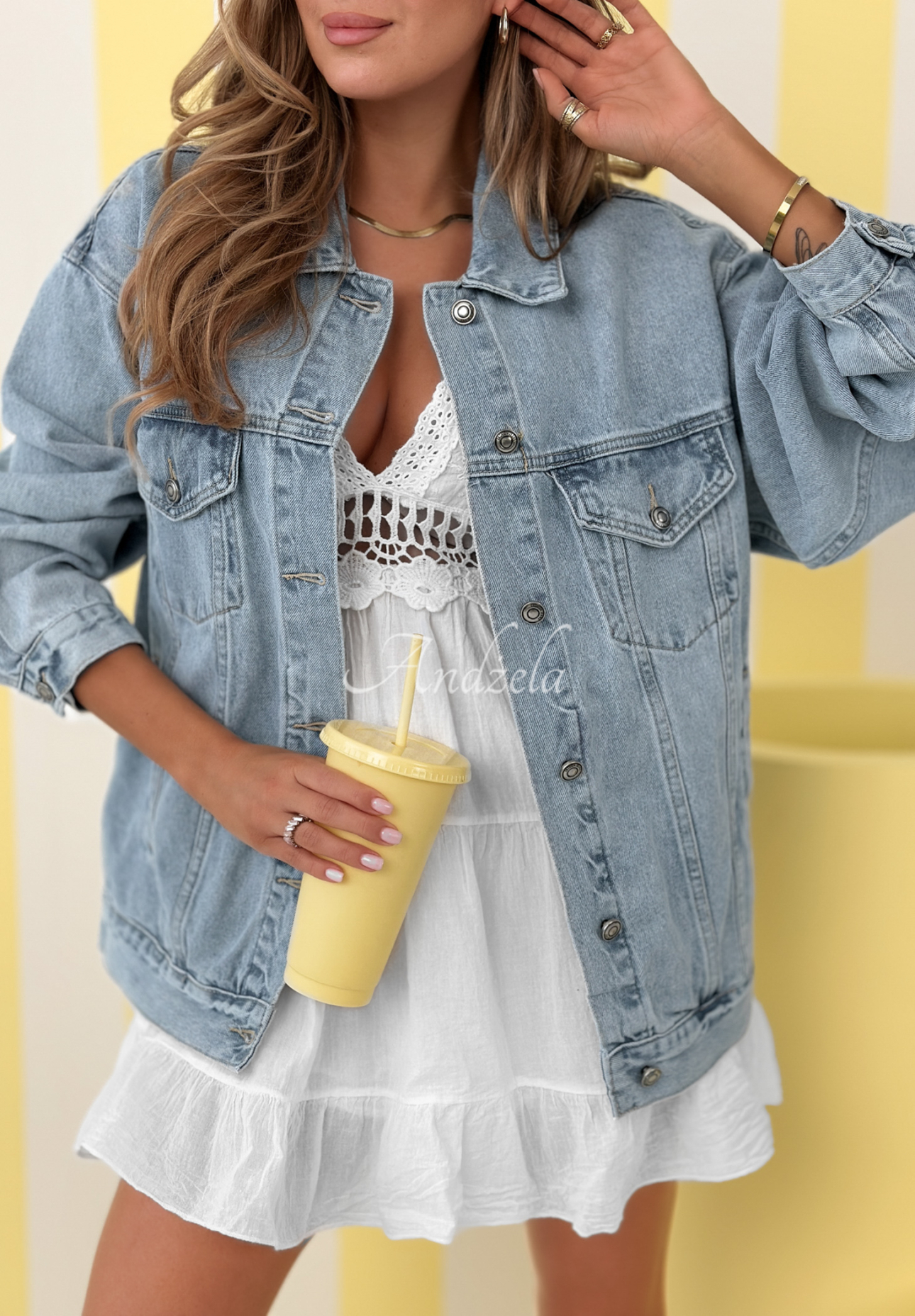 Geacă din denim Never Again