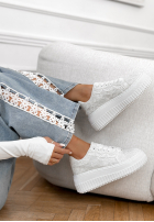 Koronkowe Bascheți Don’t Move białe