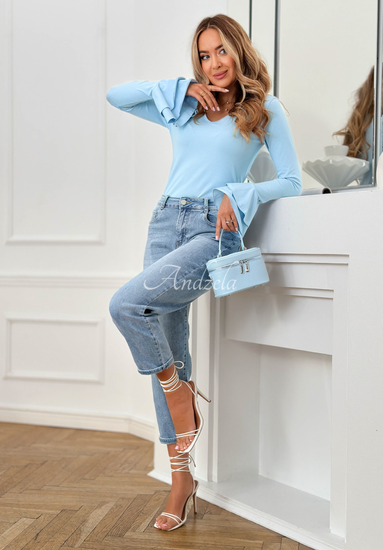 Bluză din bumbac cu trandafir și volănaș You Know Why