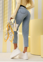 Pantaloni din denim z paskiem mom fit Just Because albastre