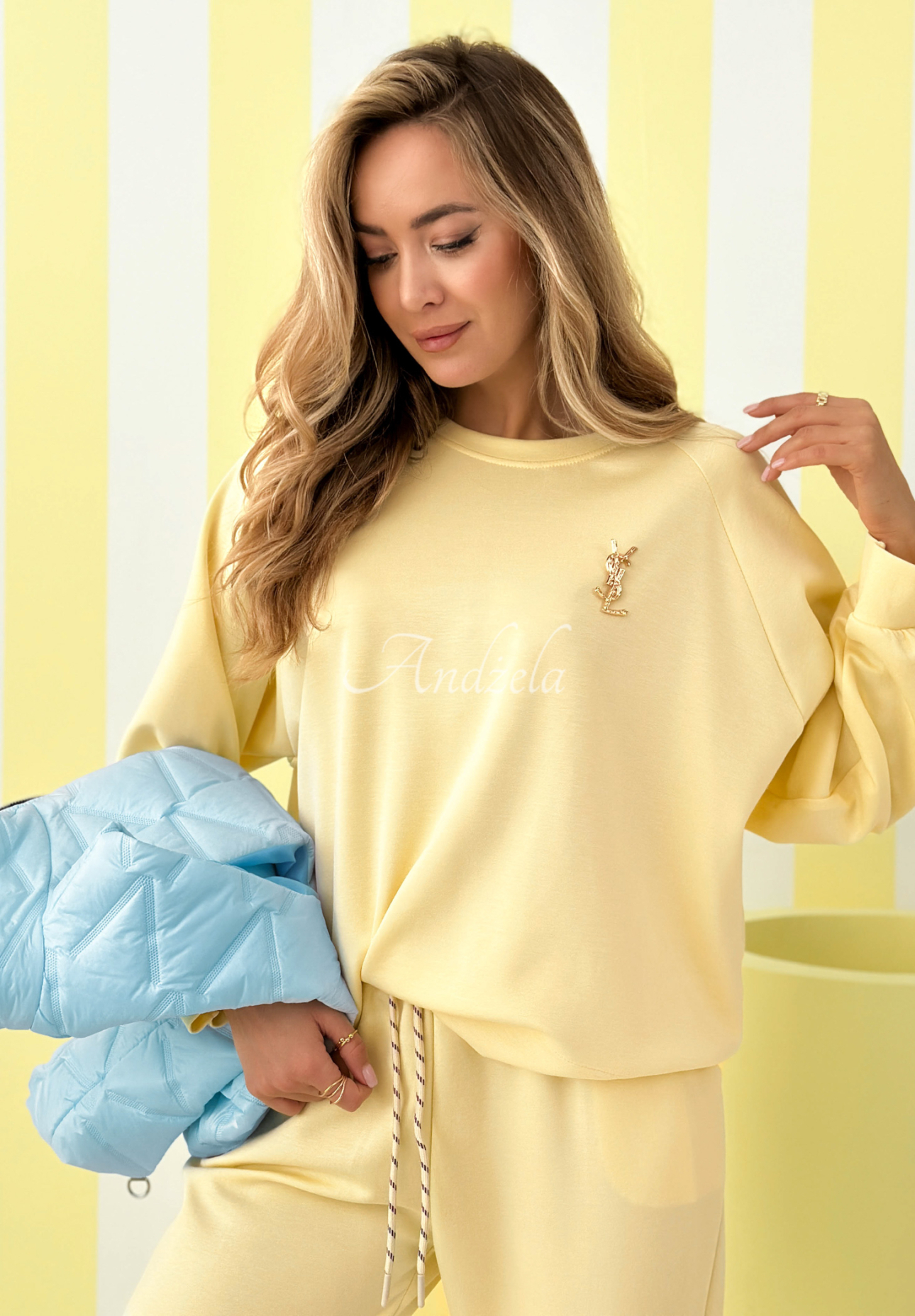 Set de trening din viscoză, hanorac și pantaloni Better Now