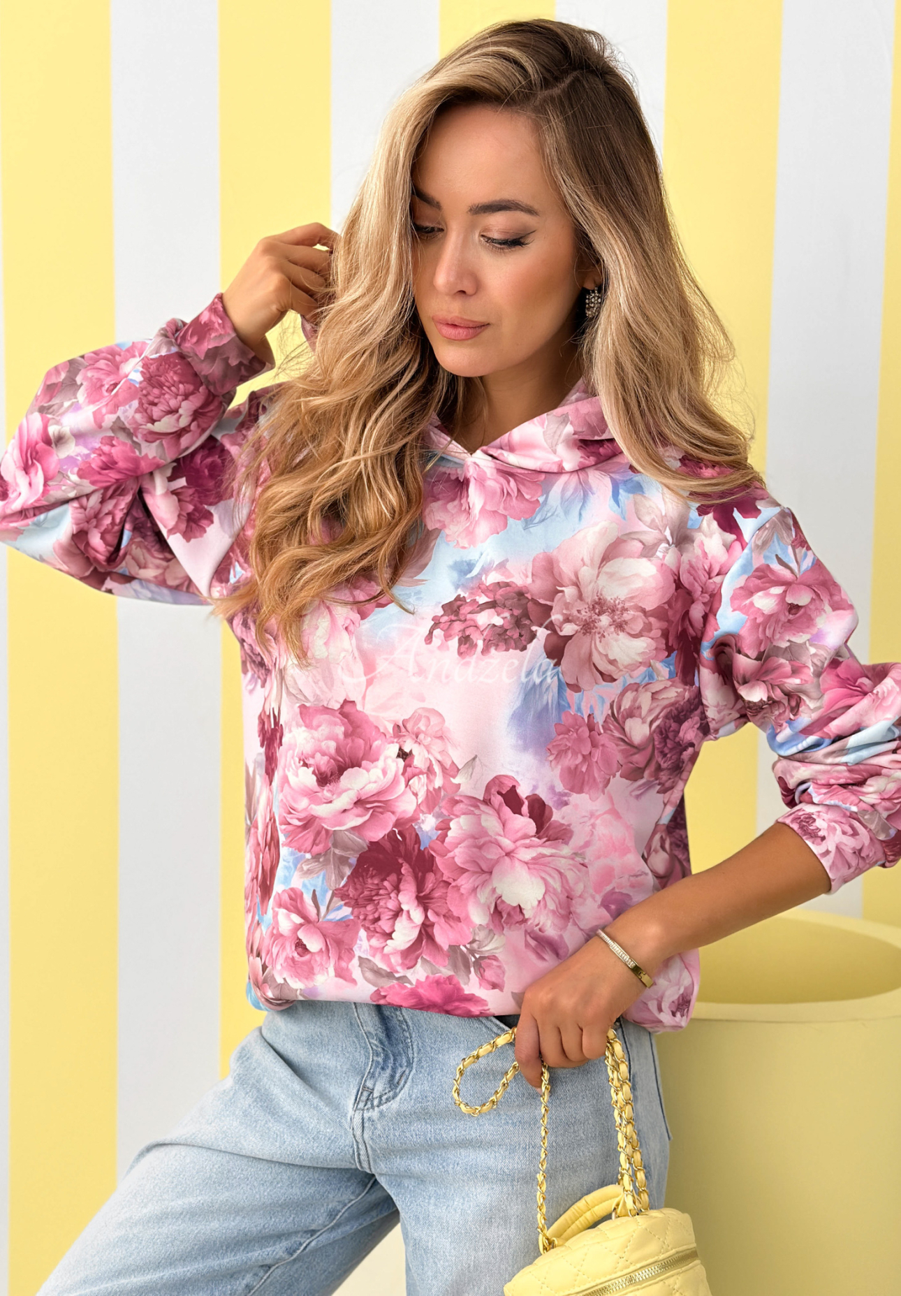 Hanorac floral cu glugă din viscoză Freshly Cut Flowers