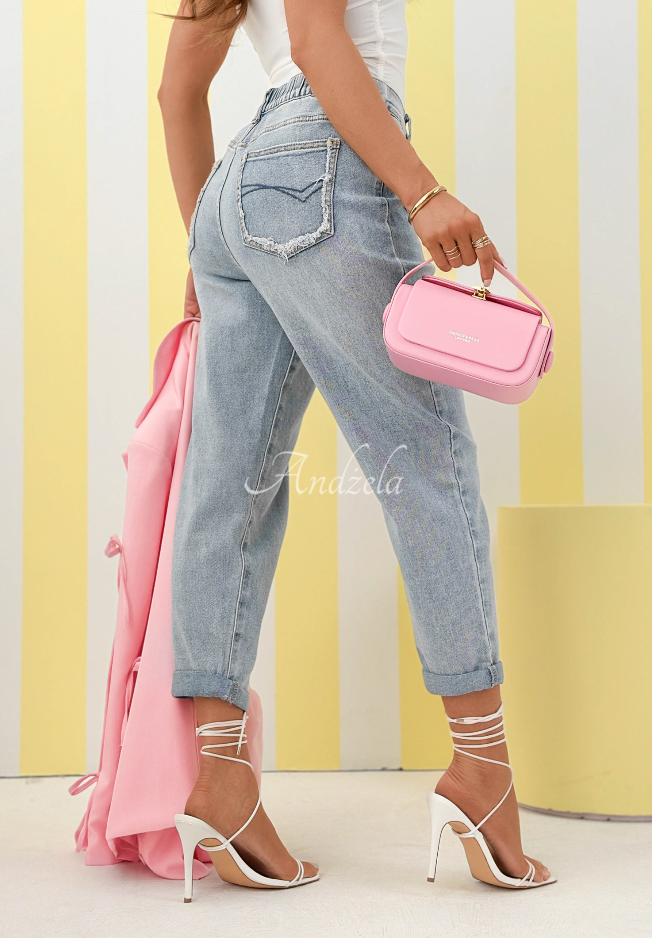 Blugi mom fit Why Wait